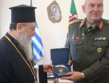 Εθιμοτυπική επίσκεψη του Μητροπολίτη Κορίνθου στη Σχολή Μηχανικού